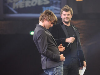 Mark Tuitert biedt een huiskamerconcert aan