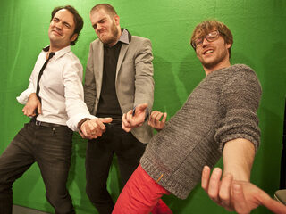 Koop een luchtgitaar en steun 3FM Serious Request