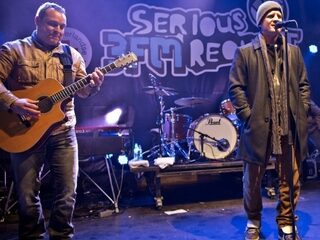 Racoon op bezoek in het Glazen Huis
