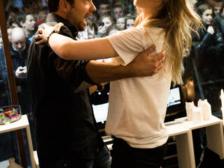 Slaapgast Ilse DeLange in het huis