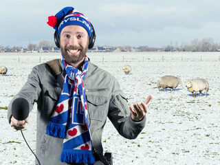 Timur fietst in Workum en biljart in Stiens