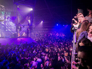 Stripact van The London Knights