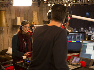 Maaike Ouboter warmt Leeuwarden op