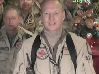 Giel skypet met militairen in Afghanistan