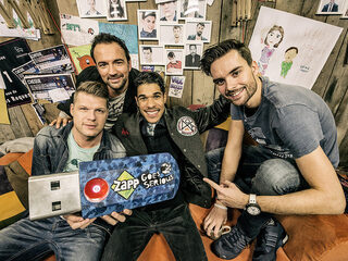 Zapp Goes Serious, met een remix van 'Make More Sound'