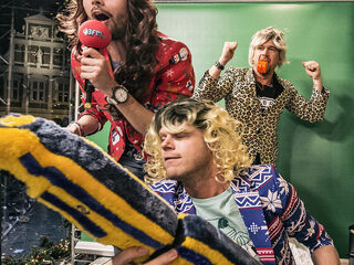 Johnny de Mol derde nacht te gast in Glazen Huis