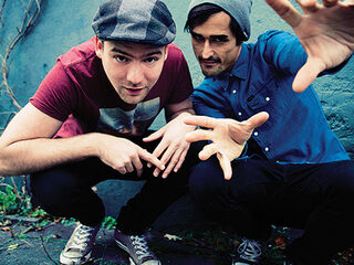 Jack and the Weatherman bij de brievenbus