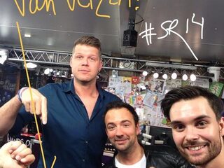 VanVelzen kwam de boel opvrolijken