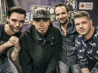 Afrojack sleept de mannen naar eindstreep