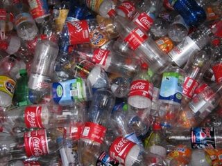 Kom In Actie Request: Mariska haalt geld op met cabaret