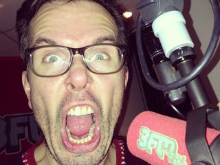 Kom In Actie Request: Make some serious noise voor SR15!