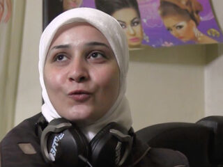 Bedankdag: Syrische Amani bedankt Pauline en Bertien