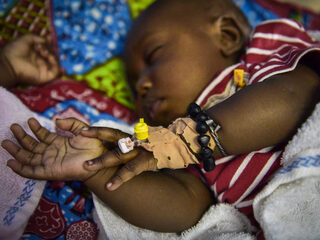 Presentatie van het doel van 3FM Serious Request