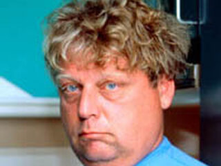 Hans Teeuwen geeft toespraak