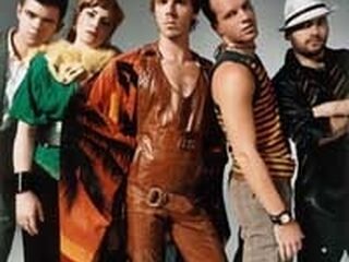 Scissor Sisters gooien compleet album in de prullenbak