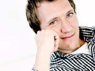 Klaas maakt herrie in de keuken