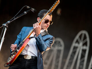 Arctic Monkeys sluiten tweede dag waardig af