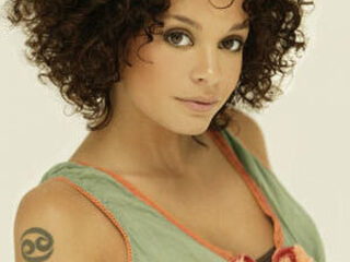 Fajah Lourens bij Coen en Sander