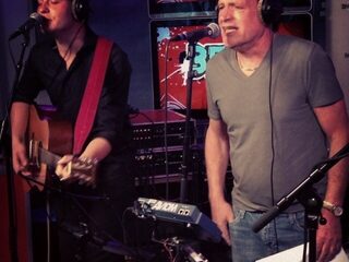 Douwe Bob met George Baker op De Wereld Draait Buiten