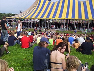 Lowlands Vroege Vogel Korting!!
