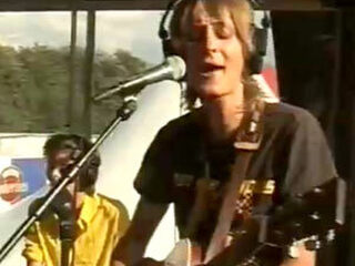 Serious Talent The Junes op Lowlands