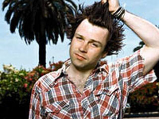 Countryheld Ryan Adams ontroert in That's Live