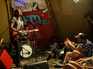 Tommy Ebben geeft tipische show