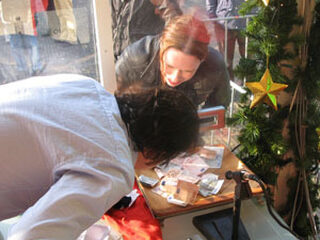 Verzoekjes door de bus!