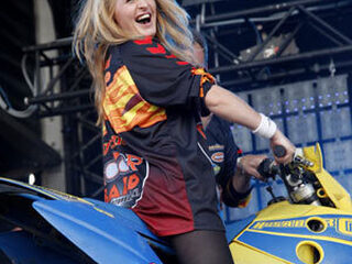 BN-ers race tijdens de Zwarte Cross