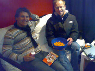 Toine in de Surprise Truck