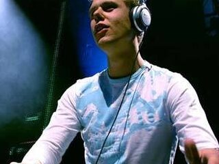 Armin verkoopt Madison Square Garden in uur uit