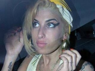 Amy Winehouse kampt met writersblock