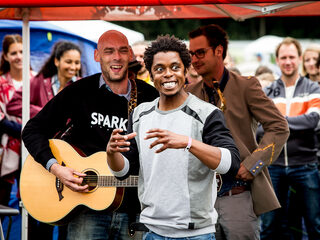 Typhoon voor je kiezen