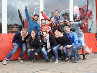 Roald en zijn vrienden winnen zak festivalmunten