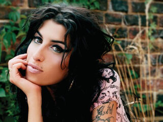Amy Winehouse - Back To Black