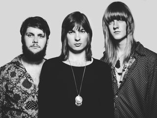 PAUW ronkt live in de 3FM On Stage container