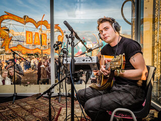 De live-optredens in de 3FM-studio op Paaspop zondag