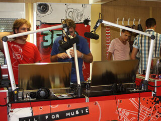 360 graden beeld van 3FM studio op Sziget