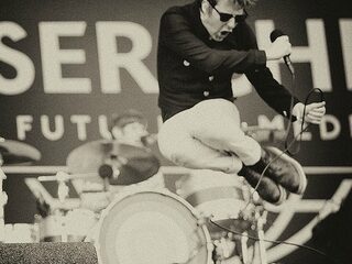 Kaiser Chiefs bij de 3FM studio