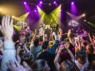 Typhoon en Circa Waves op Best Kept Secret 2015