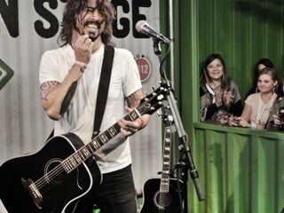 3 On Stage sessie met Dave Grohl