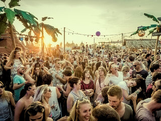 3FM doet verslag van Solar