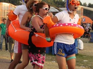 Met je Friends naar Lowlands?