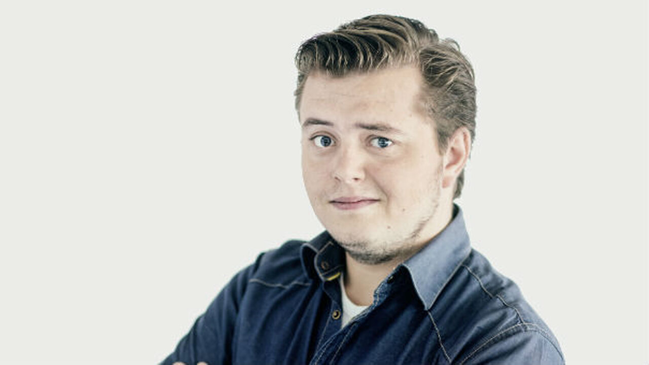 Rob Janssen mixt speech Jan Terlouw met 'Iron Sky' van Paolo Nutini NPO 3FM