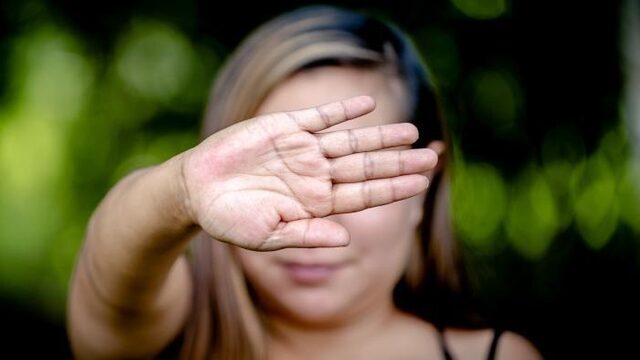 Bijna 80% van middelbare school docenten kan geen mensenhandel signaleren