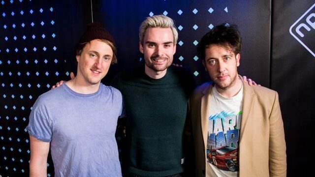 The Wombats live bij Domien