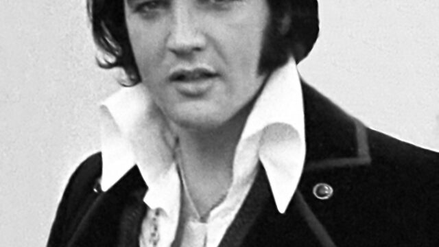 Elvis Presley: een timeline van The King of Rock 'n Roll | NPO 3FM
