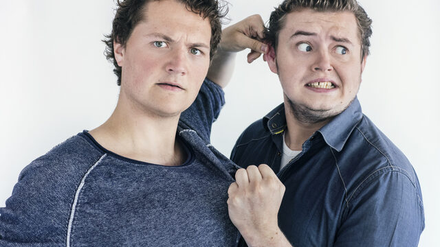 Mannen, wat doen jullie deze vrouw aan!?