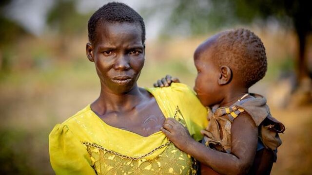 Mali verloor drie kinderen toen gewapende mannen haar dorp overvielen
