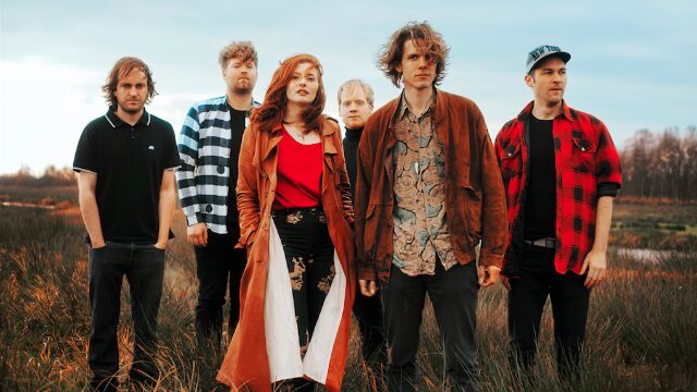 The Great Communicators spelen 'Motion' akoestisch